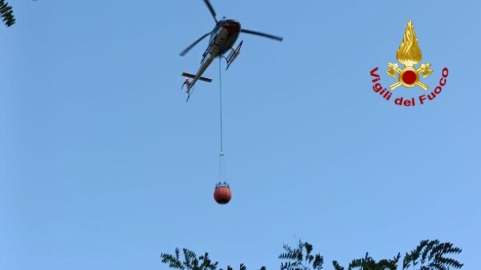 Incendio A Acervia E Jesi Vig