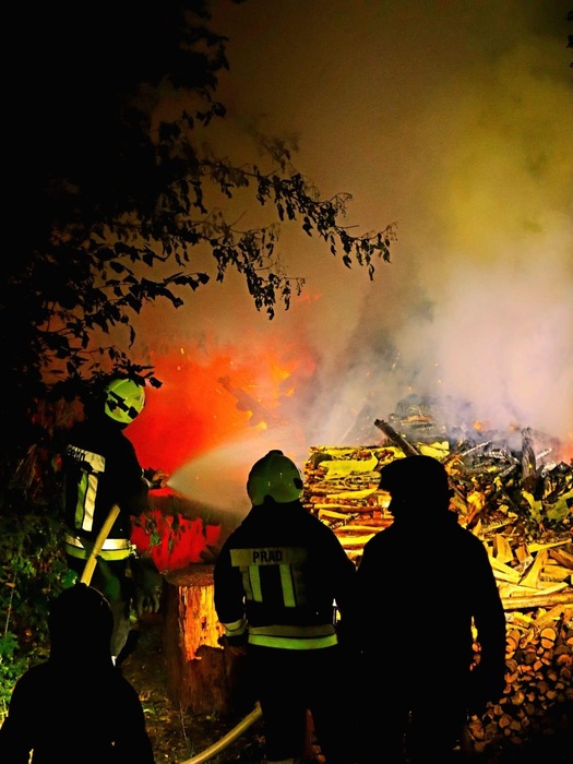 Incendio Doloso A Prato Allo S
