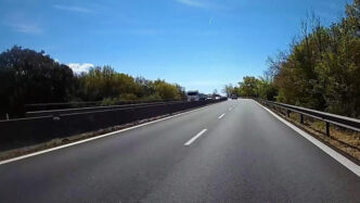 Inseguimento Contromano Sulla