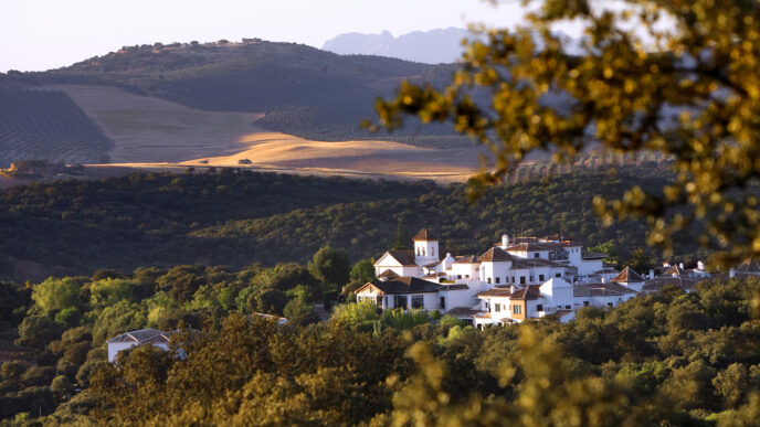 La Bobadilla A Royal Hideaway