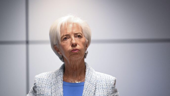 Lagarde Difende Lindipendenza