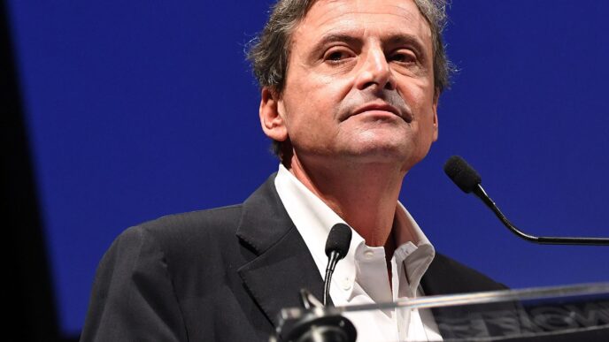 Legge Di Bilancio Calenda Chi