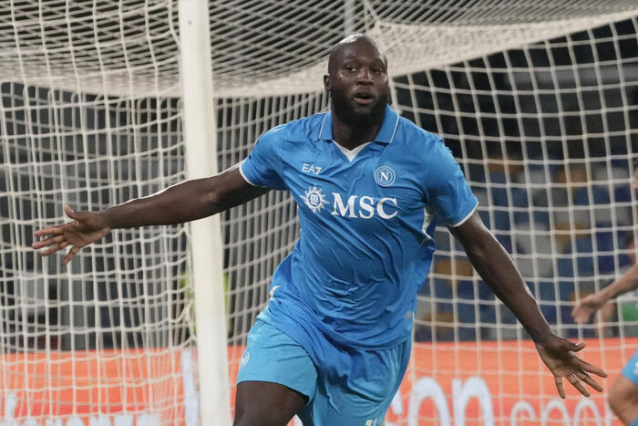 Lukaku Elogia Meret Dopo Il Su