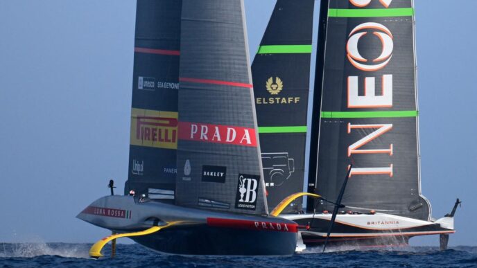 Luna Rossa Torna In Acqua Per