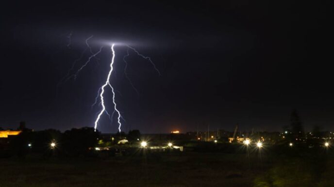 Maltempo Devasta Il Nord Di Fi