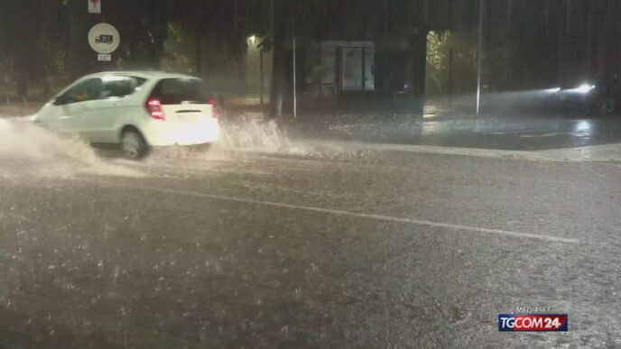 Maltempo In Italia Allerta Ar