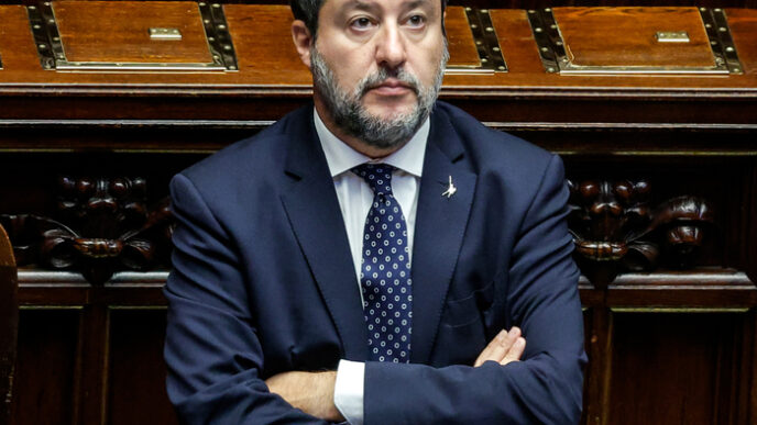 Matteo Salvini Si Difende 22No