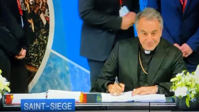 Monsignor Balestrero A Ginevra
