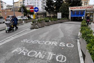 Napoli Bimba Di 10 Mesi Ricov