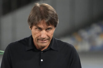 Napoli Conquista La Terza Vitt