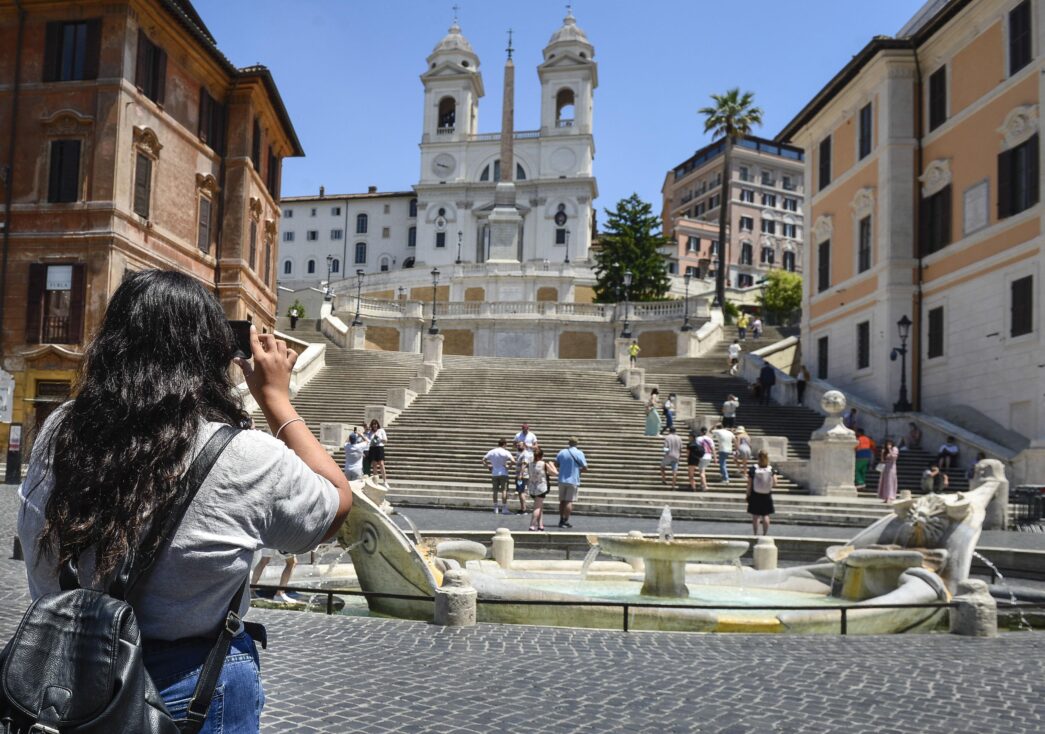 Nuova Controversia Culturale T