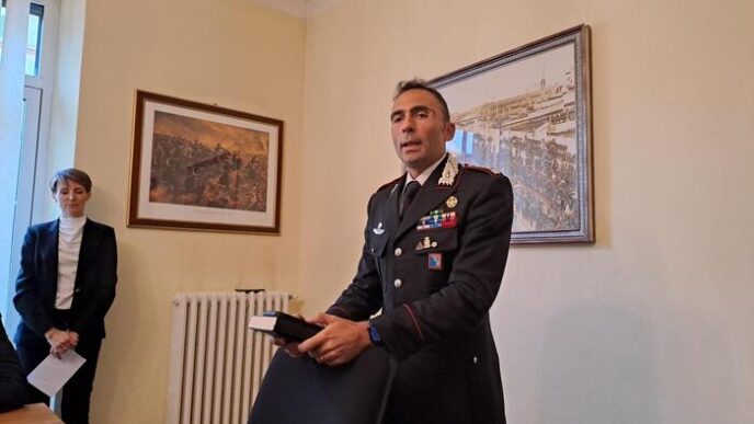 Nuovo Comandante Dei Carabinie