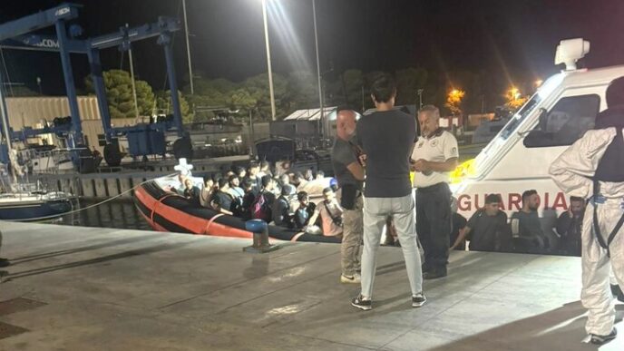 Nuovo Sbarco Di Migranti Al Po