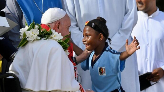 Papa Francesco Arriva In Timor