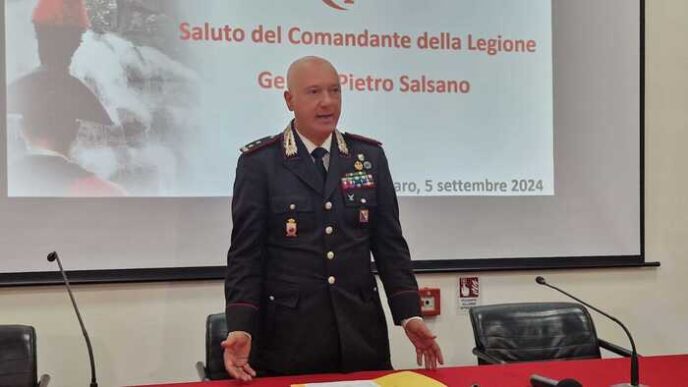 Pietro Salsano Lascia Il Coman