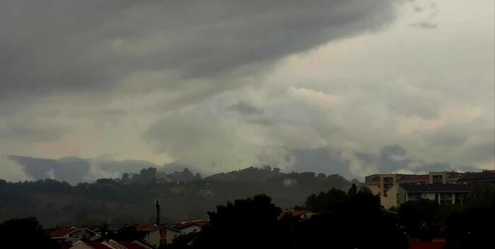 Prima Neve Sulle Vette Del Gra