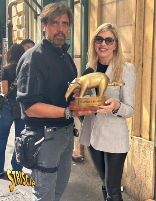 Primo Tapiro Doro Della Stagi
