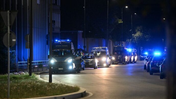 Rivolta Al Carcere Minorile Be 1