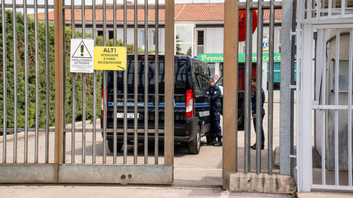 Scoperta Di Droga Nella Casa C