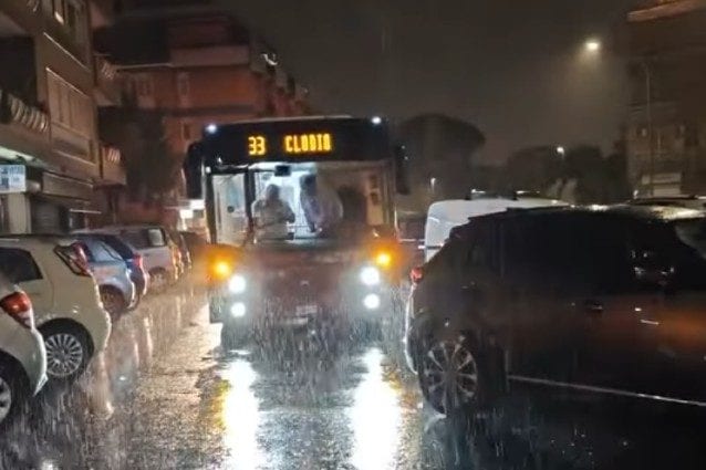 Sosta Selvaggia A Roma Auto I