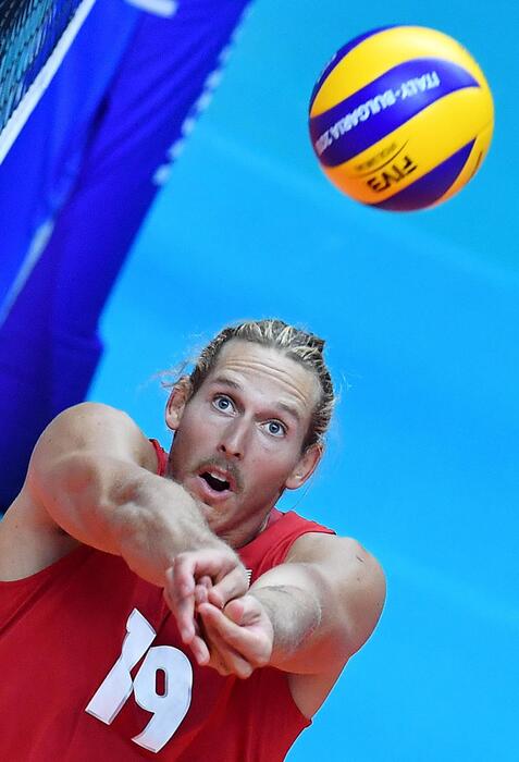 Taylor Averill Celebra La Pall