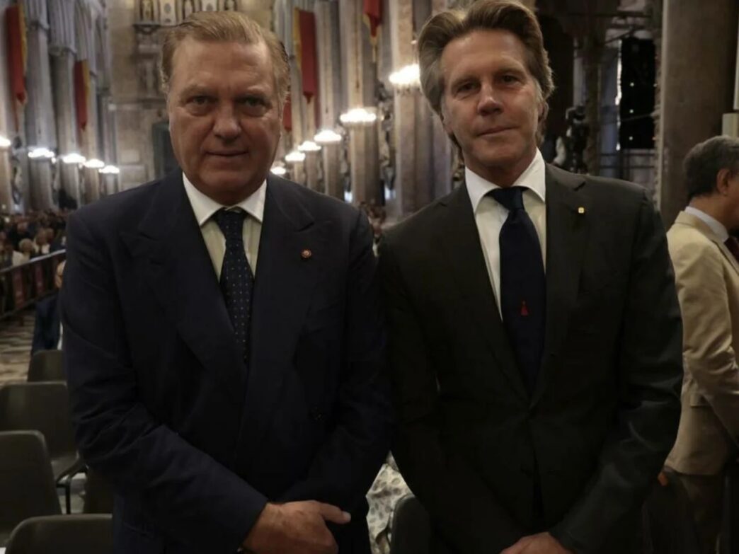 Un Abbraccio Tra Emanuele Fili