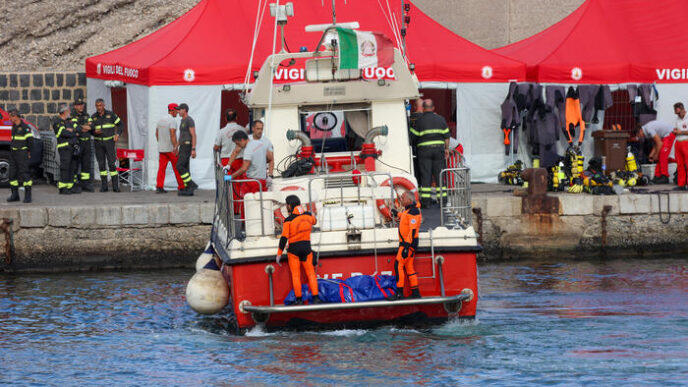 Veliero Affondato Al Largo Di