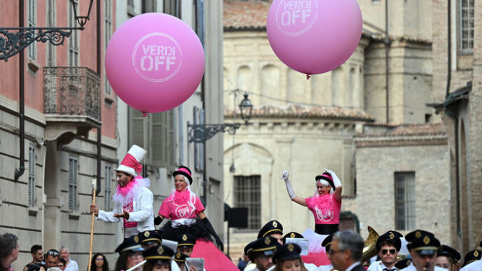 Verdi Street Parade Apre Il Fe