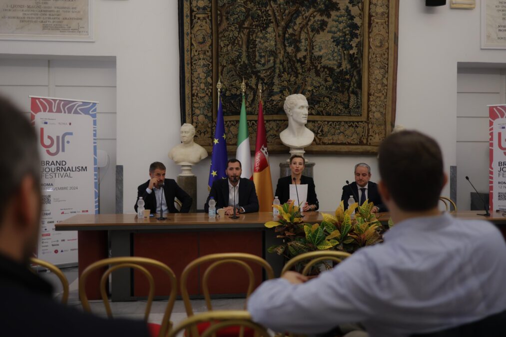 Al Campidoglio Si Presenta Il