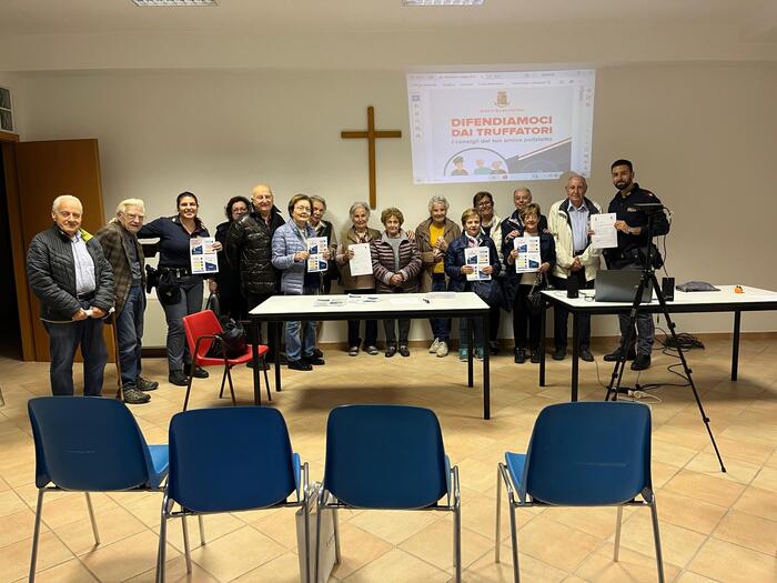 Ancona2C Polizia Di Quartiere C