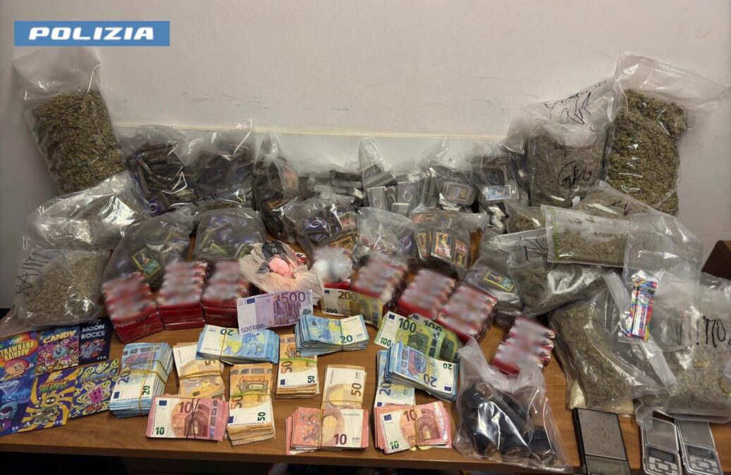Arrestati Padre E Figlio A Rom