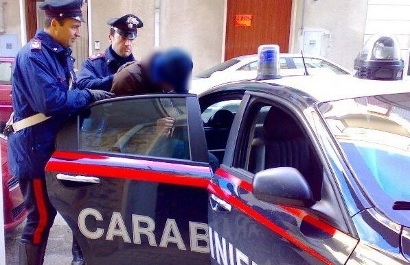 Arrestato A Teramo Un Uomo Per
