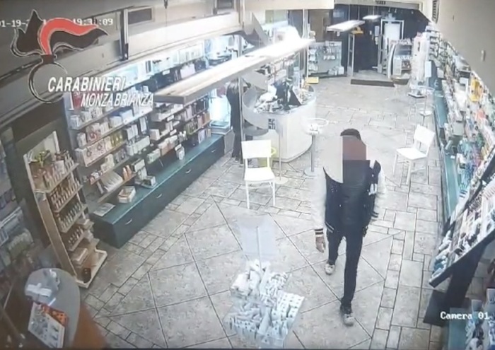 Arresti Nella Provincia Di Mon