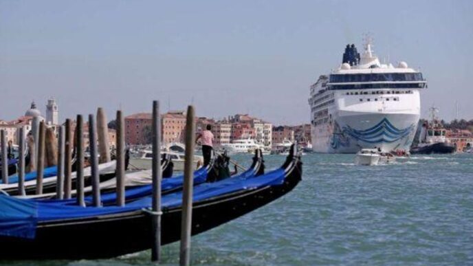Arrigo Cipriani Denuncia Comun