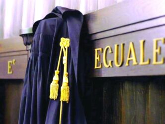 Assoluzione Per Un27Azienda Di