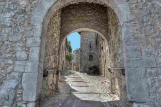 Borgo Arcobaleno Dove Si Trova