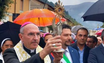 Cerimonia Storica A Capistrell