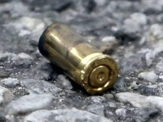 Colpi De28099Arma Da Fuoco In Pieno