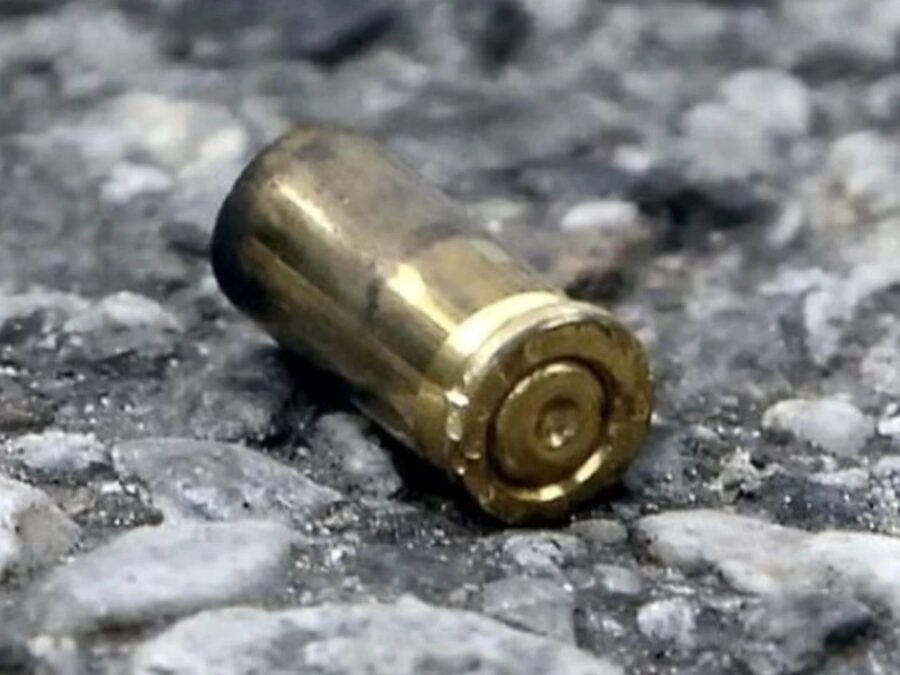Colpi De28099Arma Da Fuoco In Pieno