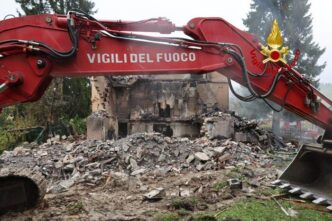 Crollo Di Un Edificio Disabita