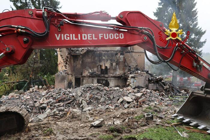 Crollo Di Un Edificio Disabita