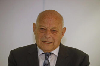Disputa Legale3A Luis Durnwalde