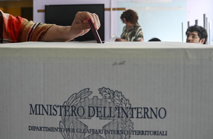 Elettori A Genova3A Un Quadro D
