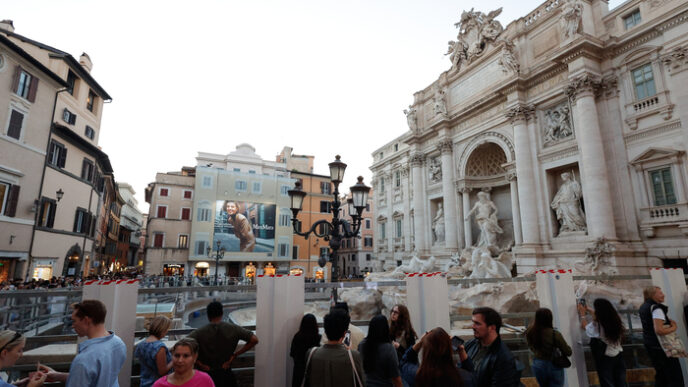 Fontana Di Trevi3A Lavori Di Re 1