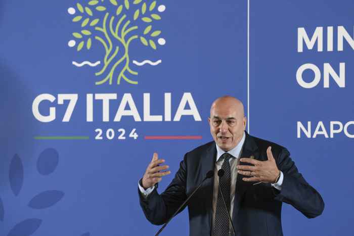 G7 Della Difesa3A Preoccupazion