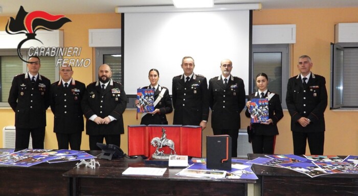 I Carabinieri Presentano Il Ca