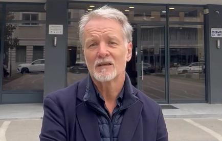 Il Fotoreporter Paul Lowe Trov