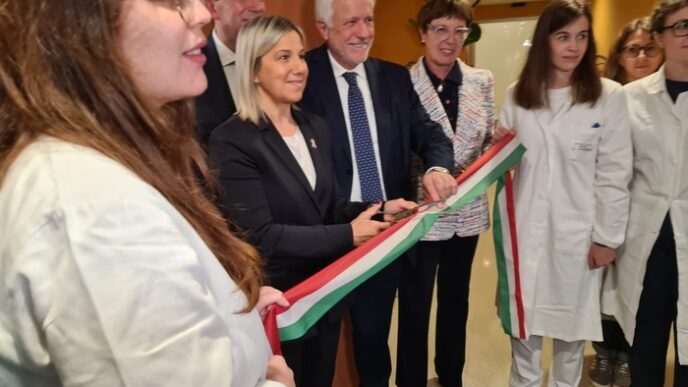 Inaugurato Il Laboratorio Di F