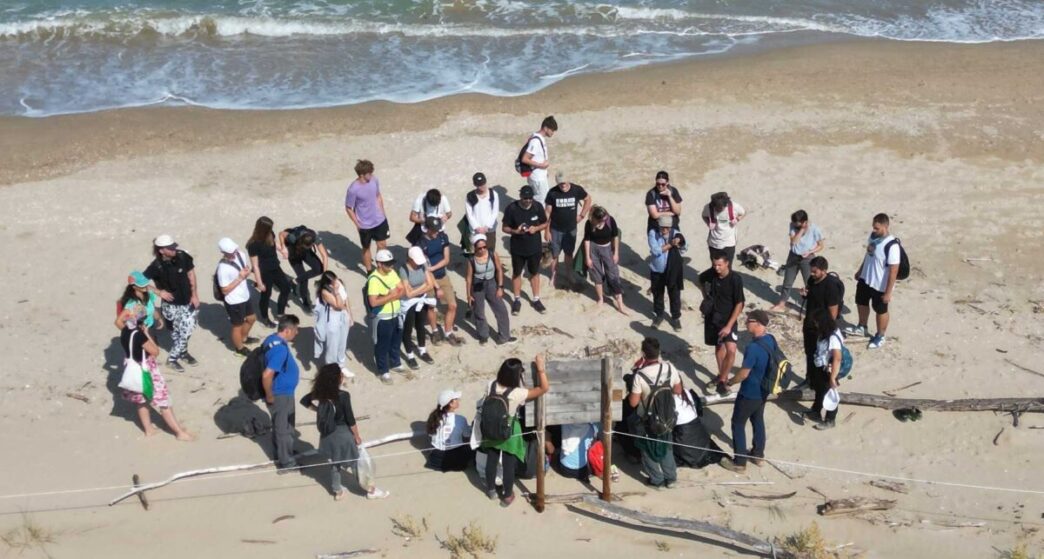 La Comunitc3A0 Di Roseto Chiede A