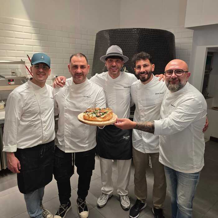 La Pizzeria 27Da Lioniello27 A M